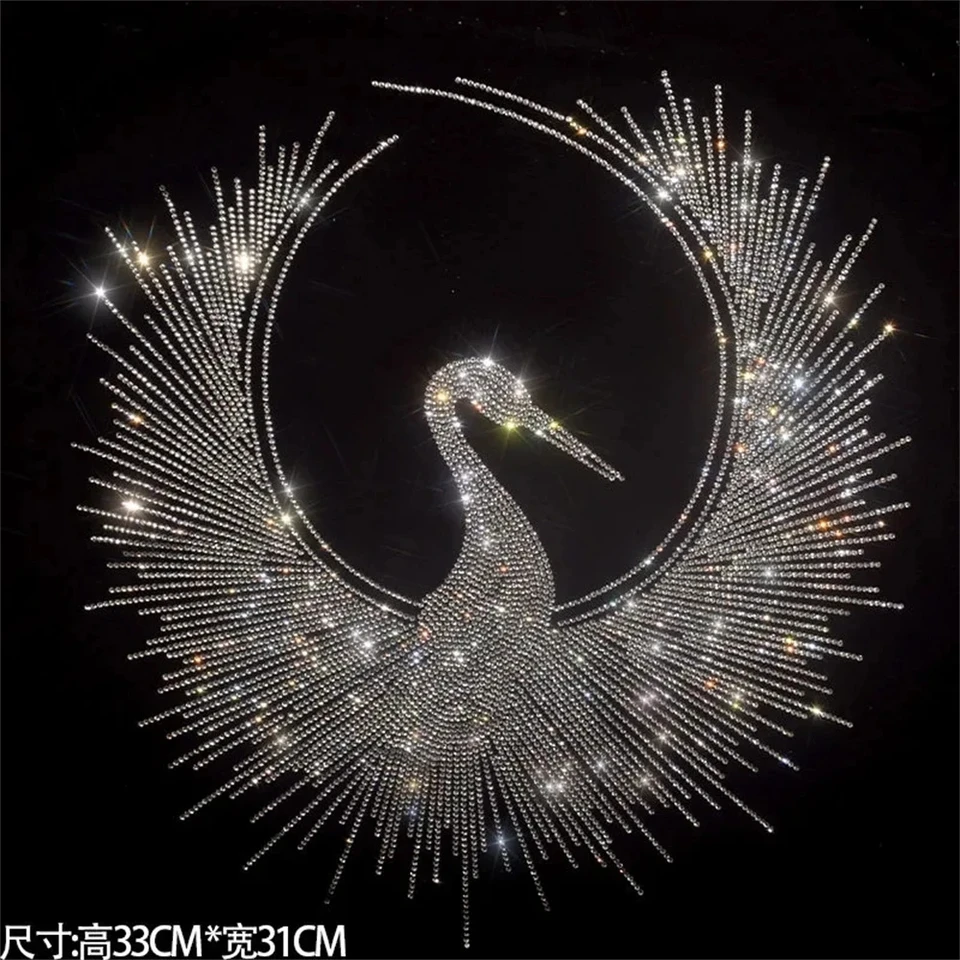 Super lesklá labuť diamant módna móda veľká látka Hot Diamond Fliter Diy oblečenie tričko dekorácie náplasť