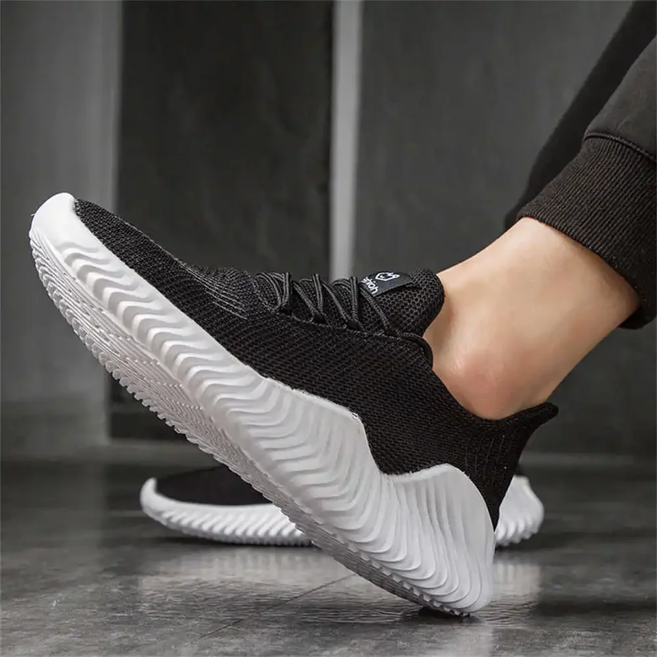 Super veľká veľkosť 41 Sports Man Sneakers Casual Boots Brand Shoes Domov Upper Retro League Low Ponuka Krasovka Training