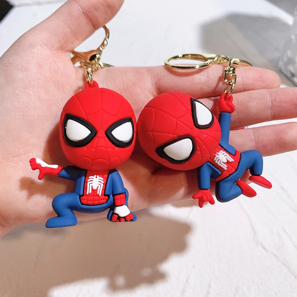 Superhrdina Spiderman Cartoon Keychains Roztomilé postavy Keyrins pre tašku Spider Man Silikone prívesok Key držiteľ šperkov darček