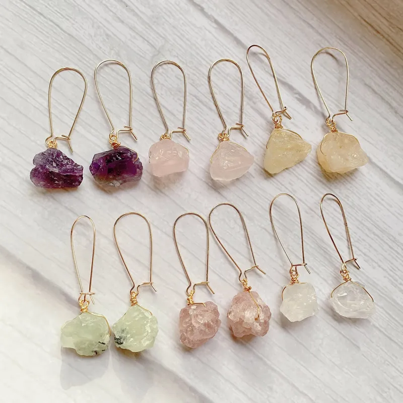 Surové minerálne kamenné horninové náušnice prírodné ametysty lapis fluorit Citrines Amazonity ružový kremeňový kremenný visiaci náušnice Hojenie