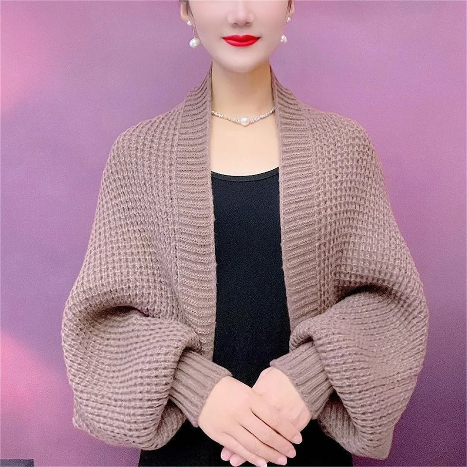 Sveter ženská voľná elegantná pletenie jeseň novú kórejskú módnu dutinu pletenú šál kabát Ženy s dlhým rukávom Soft Cardigan