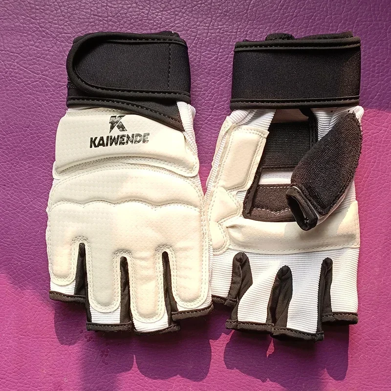 Taekwondo Rukavice pre mužov, ktorí sparring kickboxing Training Light Cvičenie Muay Thai bojové arty