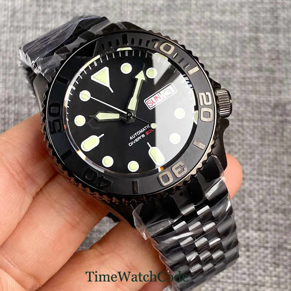 Tandorio Automatic Diver Watch for Men Black PVD Case 41 mm 20ATM Dátum Deň NH36 Pohyb 200 m vodotesný 316L oceľový náramok