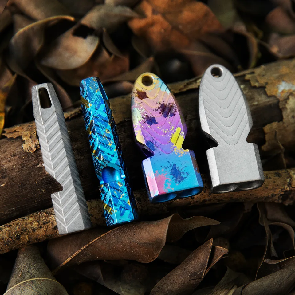 Titanium Alloy Outdoor Surviv Personalizovaný píšťalka Prenosné prenosné kempingové náradie pre prenosné kempingové nástroje EDC