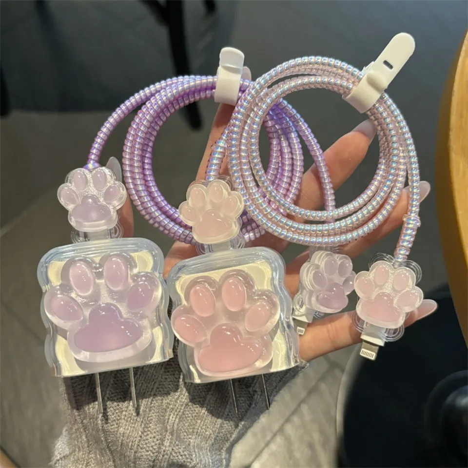 TPU Dátový kábel kryt Cat Paw Cartoon Cable Chránič puzdra roztomilý Transparent zástrčka USB ochranca pre telefón 15 18/20W