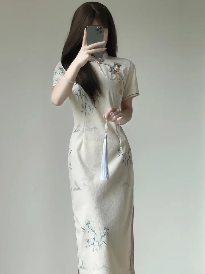 Tradičné čínske dámske cheongsam čínske šaty elegantné klasické sexy tenké štiepenie qipao leto s krátkym rukávom Vestidos s krátkym rukávom