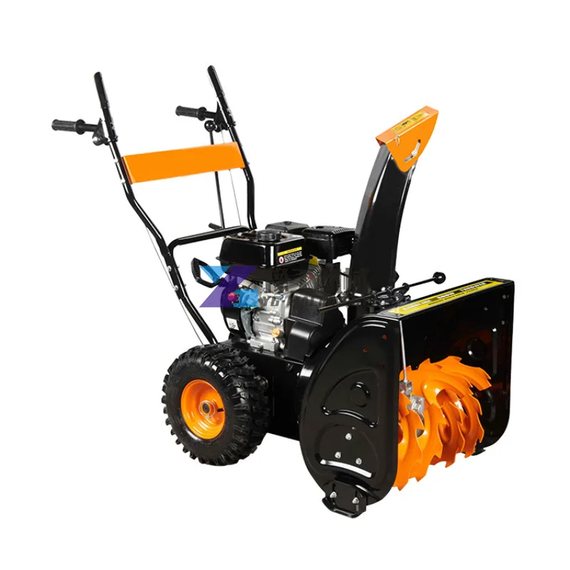 Traktor namontovaný na snehovej podlahe snehovej fúkacieho stroja