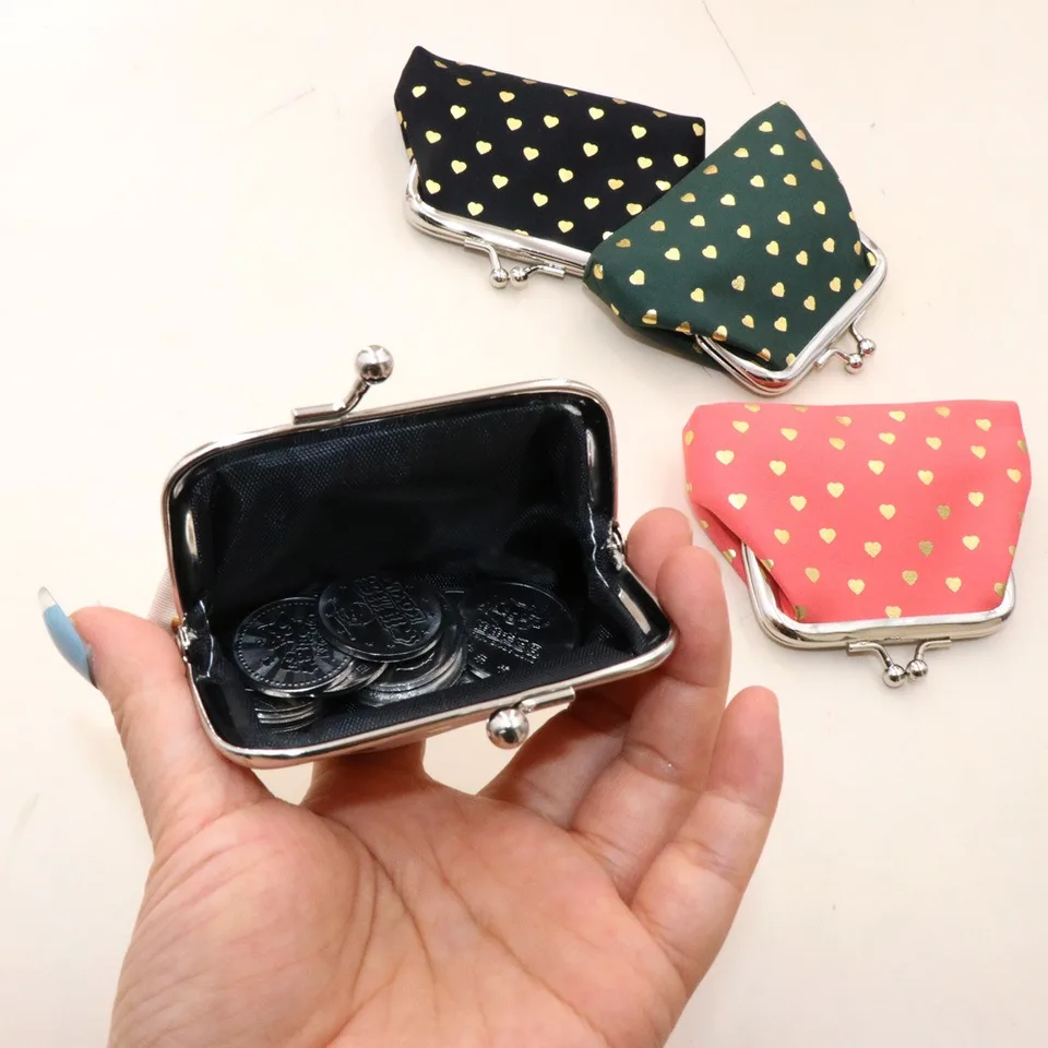 TRAPEZOID CLOCT KISS LOCK WALLET SRDCE SRDCE Kovové mince vrecko prenosné skladacie spona mini peňaženky darčeky