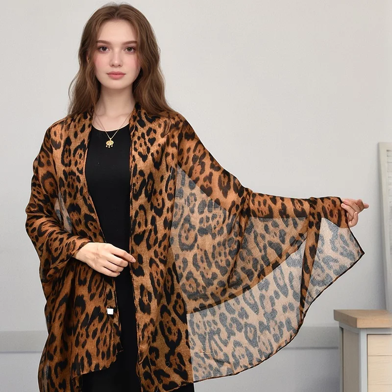 Trendy leopard tlač bavlnu šál Wrap Woman Moslim hidžáb mäkký pašmina tenký šál femme čelenka krku 2024