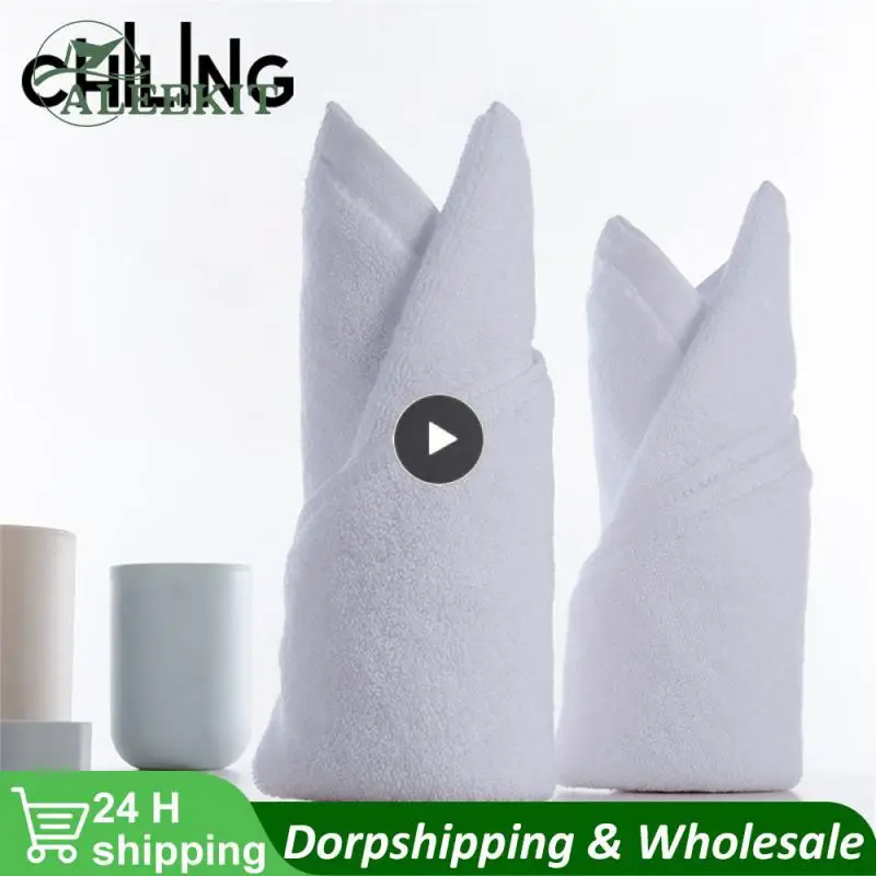 Tvárové uteráky biele hrubé mäkké vysoko absorpčné umývacie šatníky kúpeľňa Kuchy