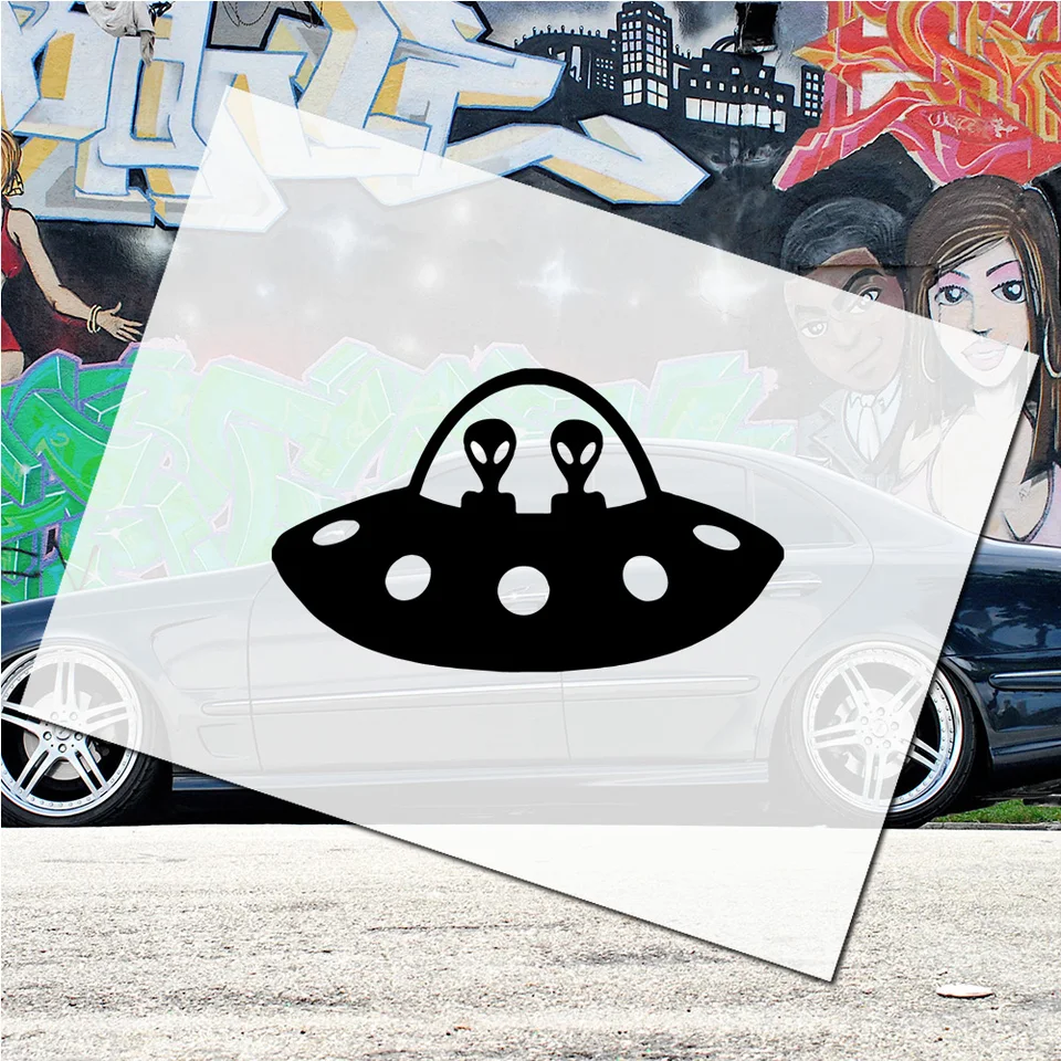UFO Anime Alian Skull Auto nálepky - karikatúra vinylové nálepky pre okenné a telo dekorácie Dvere Fun Doplnky dekoratívne, nepremokavé