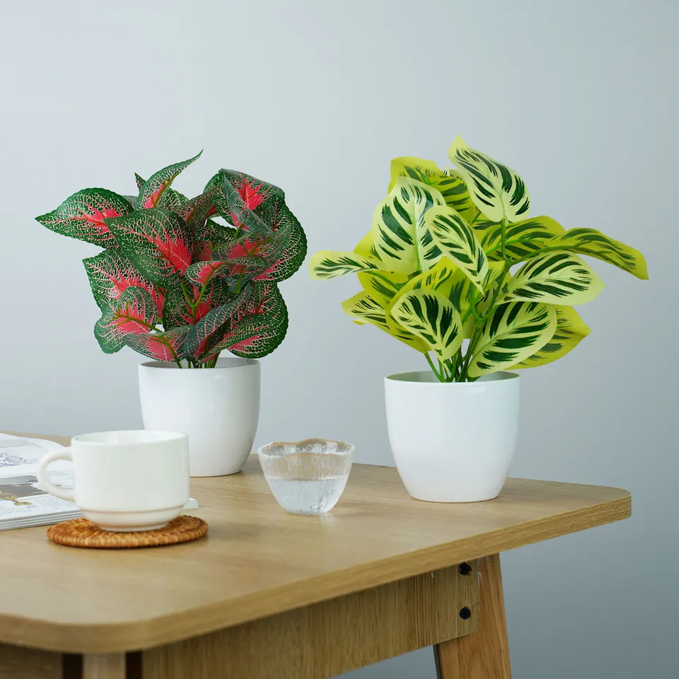 Umelé zelené rastliny bonsai malé stromové simulačné rastliny pre rastliny pre stolové črepné ozdoby Domovod dekorácie hotel záhrada dekor