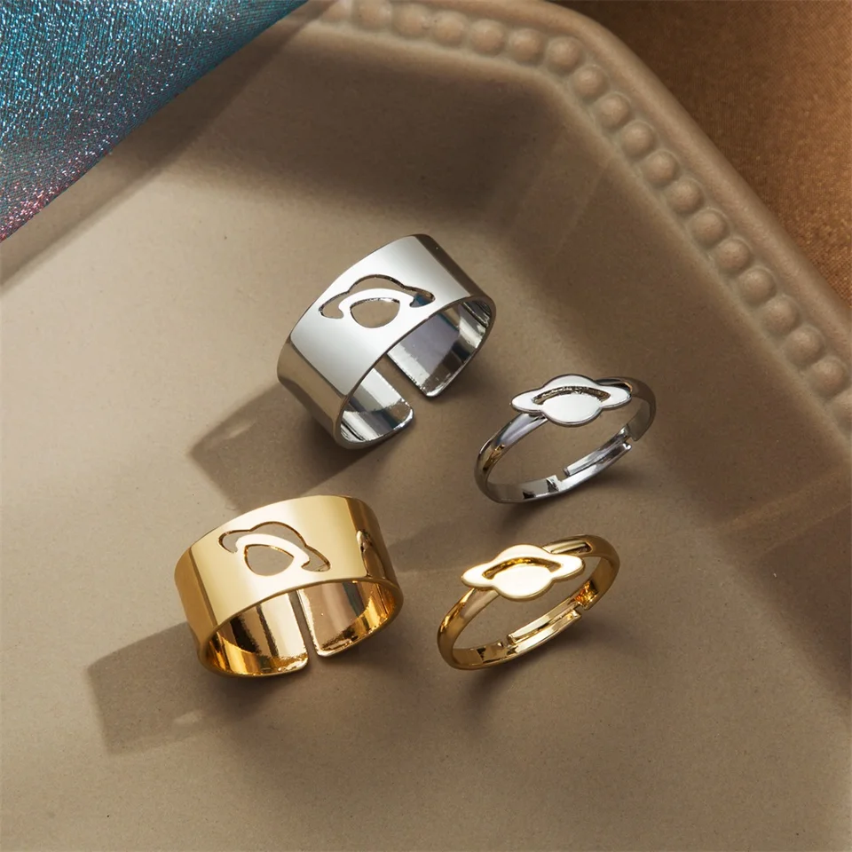 UMKA Trendy strieborná farebná planéta kozmická loď Rings for Women Men Lover Pár Rings Set Friendsing Wedding Open Rings Jewelry