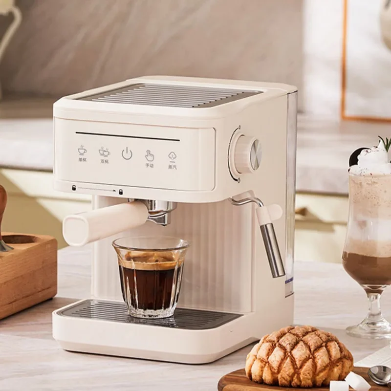 US 110V/EÚ 220V a Veľká Británia s konverznou zástrčkou Elektrické čerpadlo kávovar prenosný automatický espresso pre domáce použitie pre domáce použitie