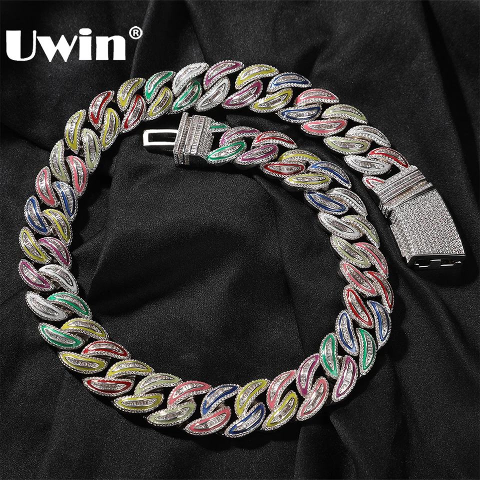 Uwin Moon v tvare ťažký miami kubánsky reťazec náhrdelník ľadový z CZ Stones Glow v tmavom kubánskom náhrdelníku hip hop šperky na darček