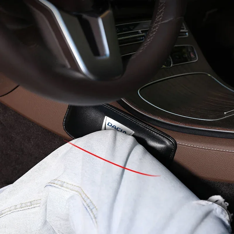 Vankúš na koleno Pohodlné mäkké lakťové vankúše vankúš PU stredová konzola pre Dacia Duster Logan McV 2 Sandero Stepway Dokker Lodgy