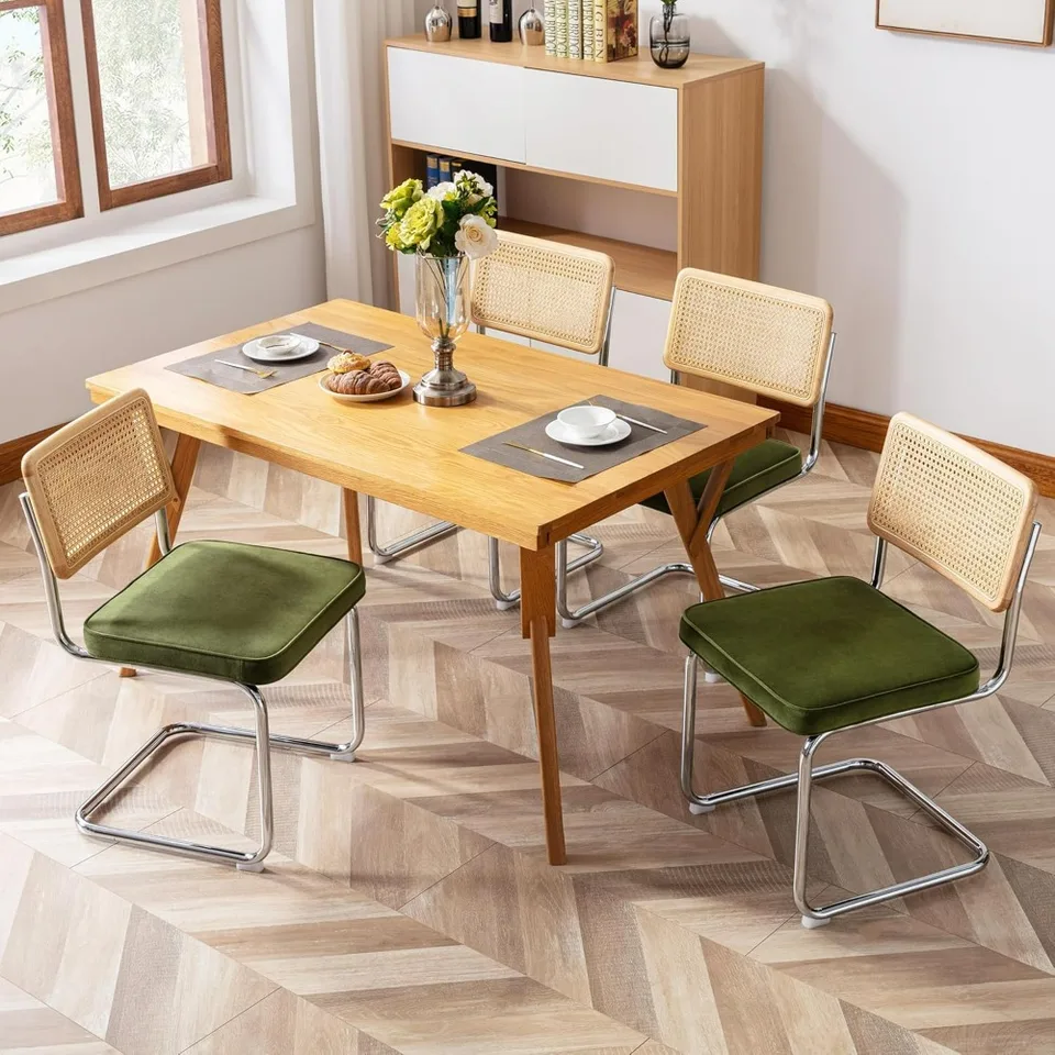 Velvet Accent Stoličky s prírodným trstinovým chrbtom a nerezovej chrómovej základne, moderné stoličky navrhované v polovici storočia