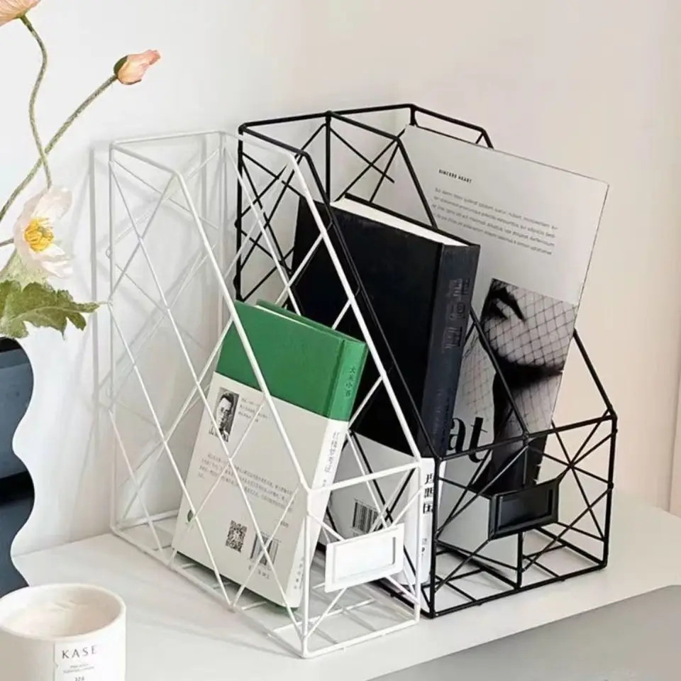 Vertikálny kovový stolný súbor police kované železo Nordic Style Storage Storage Rack s vysokým obsahom držiaka súbor