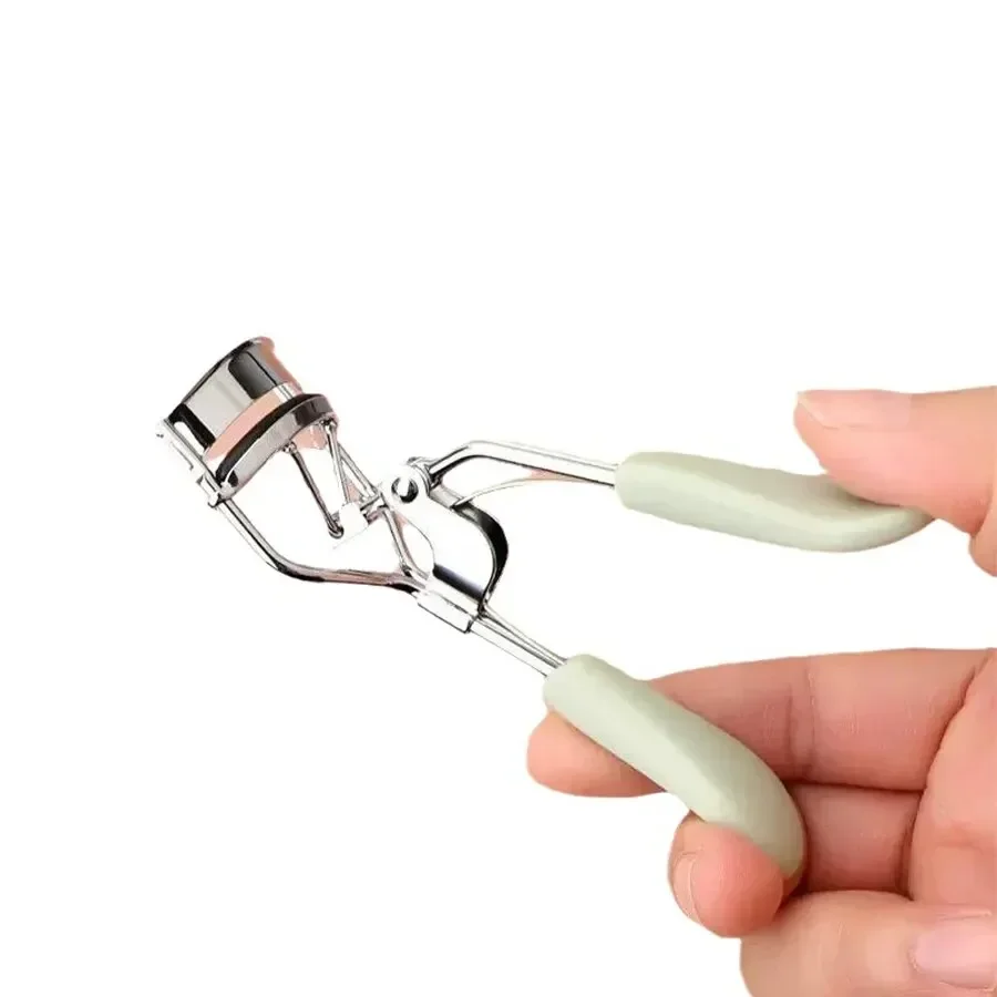 Veľkoobchod s 1pc make -up rias natáčanie Krásne nástroje Lady Ženy Prírodný štýl roztomilý rukoväť rias Curl Eye Lash Curler Random Color