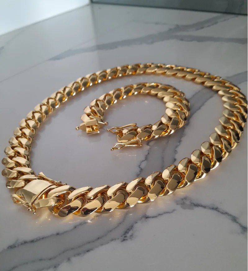 Veľkoobchodník luxusný hip hop šperky pánske logo 18k zlaté mosadzné ťažké Miami Kubánske kubánske reťazec Náhrdelník