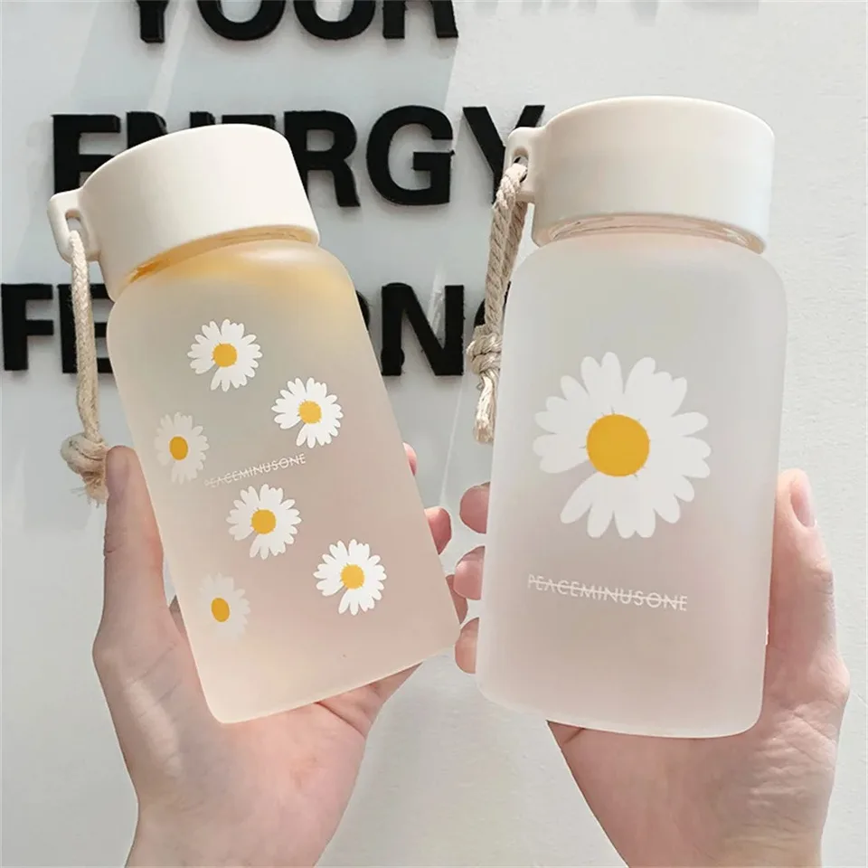 Veľká kapacita fľaša na vodu Daisy Little Bear 500 ml Športový čaj Šálka ​​Priehľadná plastová plastová plastová šálka leto