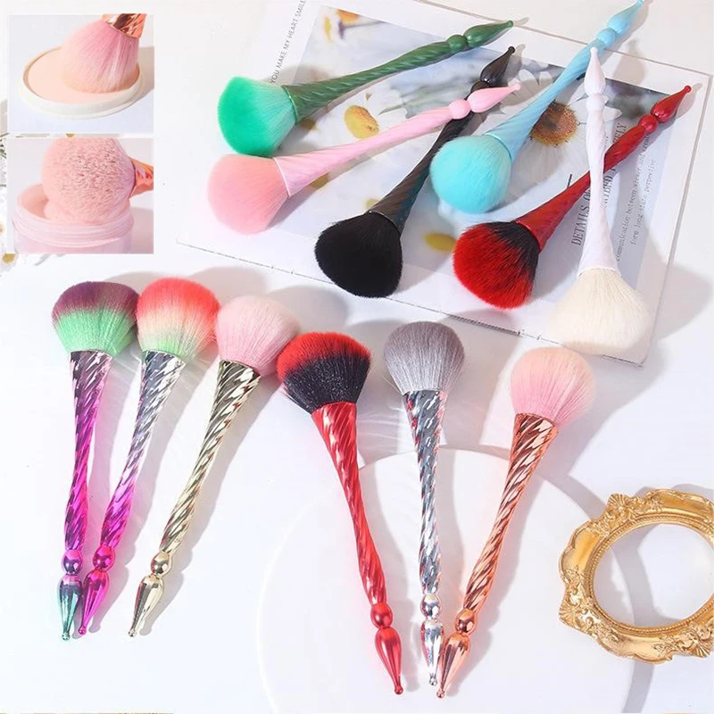 Veľká mäkká kefka na kefku nadýchaný voľný prášok make -up kefy pekný pás Navrhnutý nechtový umenie čistiaci prostriedok kozmetického nástroja