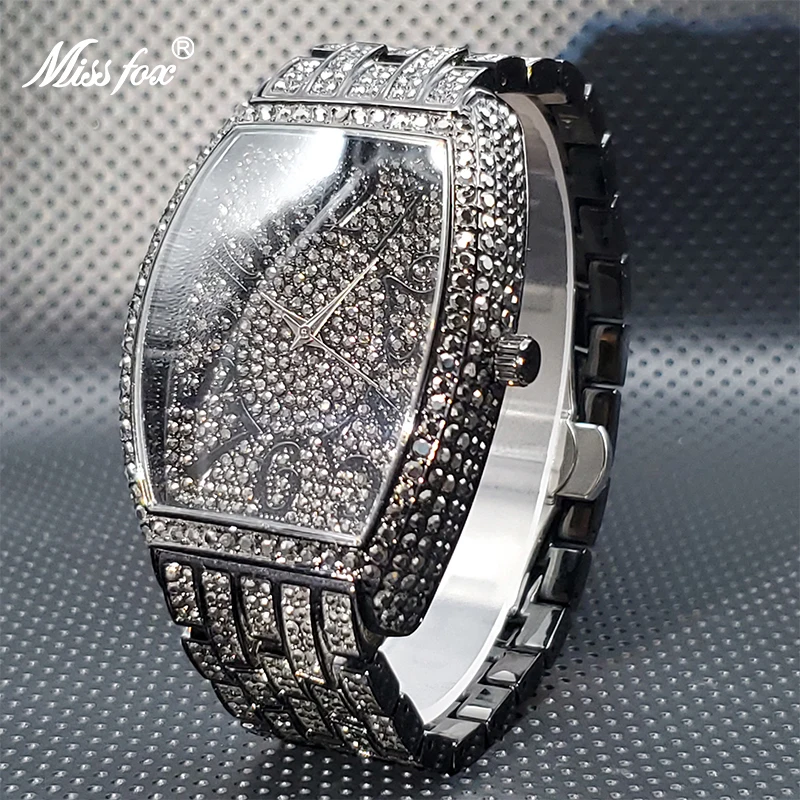 Veľké náramkové hodinky pre mužov Módna Špeciálna módna obálka Kubánsky zirkón Čierne Quartz Watch Witerproof Veľké hodinky dropshipping