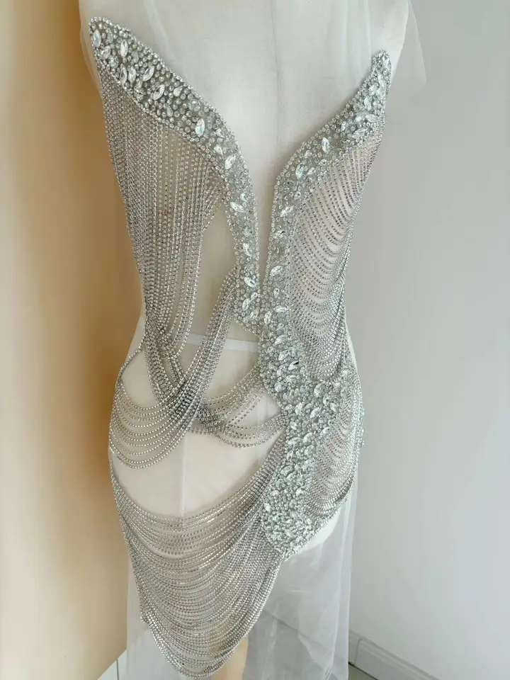 Veľký strieborný kamienok Fringe Applique s reťazami krištáľový korálkový patch pre svadobné šaty, haute couture, tanečný kostým