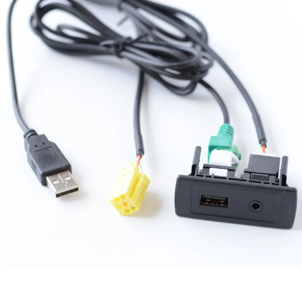 Vhodné pre Alfa Fiat Lancia Mercedes-Benz Smart/451 AUX USB rozhranie A s káblom