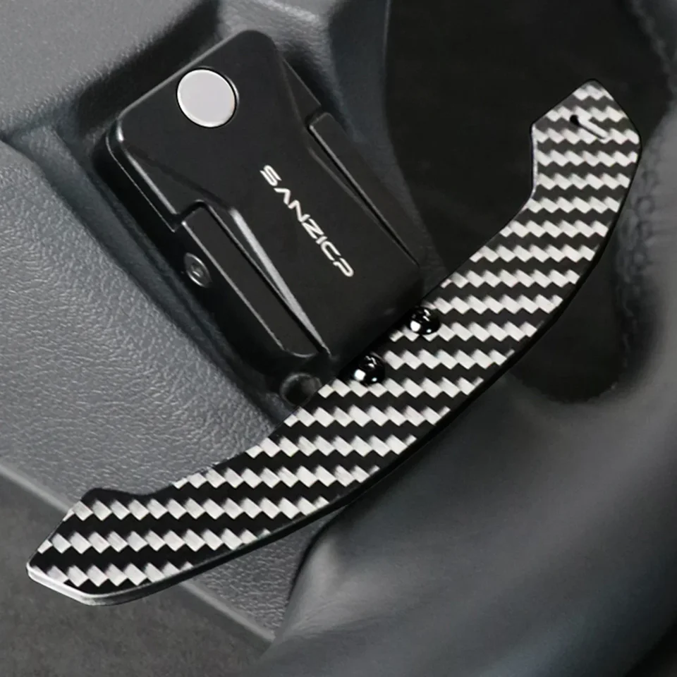 Vhodné pre BMW G30 G01 G07 G11 G12 F92 M8 G22 G14 G15 G80 G05 G90 F40 F90 M5 F96 Modifikované loptičky z uhlíkových vlákien Magnetické rady