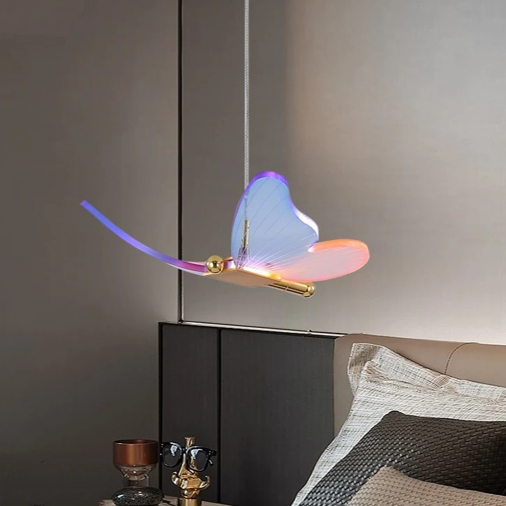 Viacfarebné motýľové prívesky svetlá Nordic Spálňa posteľná lampa Luxusná zlatá domáca dekorácia Luminaria zavesená lampa nový lesk