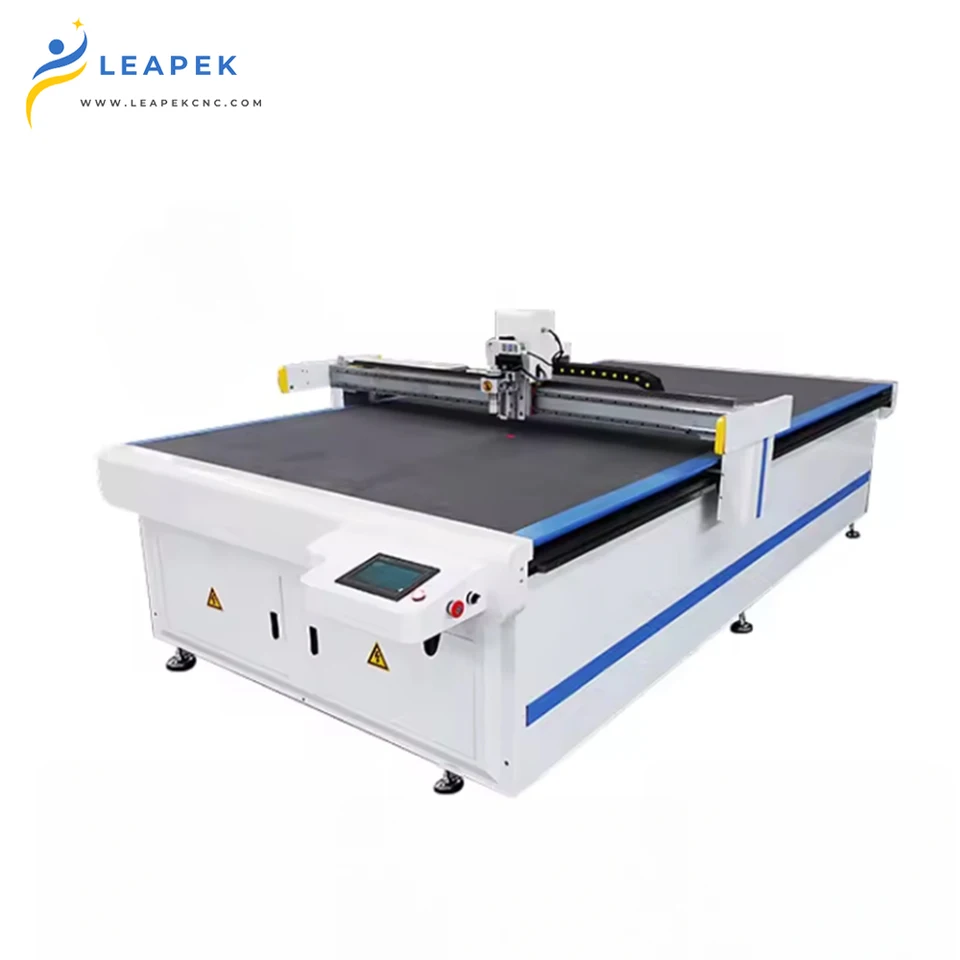 Viacvrstvová látka Oxford Cutter Digital CNC oscilujúci nôž na strih