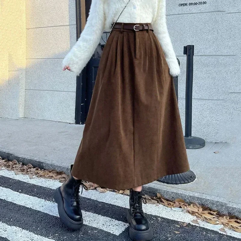 Vintage corduroy dlhá sukňa Ženy Jeseň Zimná zimná zimná skladacia sukňa 3 farby teplé mini šaty Kóre