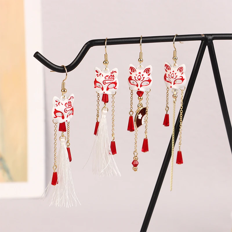 Vintage Fox maska ​​Náušnice Háčité náušnice Mytologické zvieratá v tvare ventilátor v tvare prívesok Tassel Ear Módne doplnky pre ženy