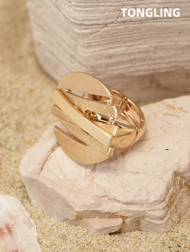 Vintage Geometric Dutlow Out Rings pre ženy nepravidelné nastaviteľné prsteň prsteňa prsteňa pre večierky Módne šperky doplnky