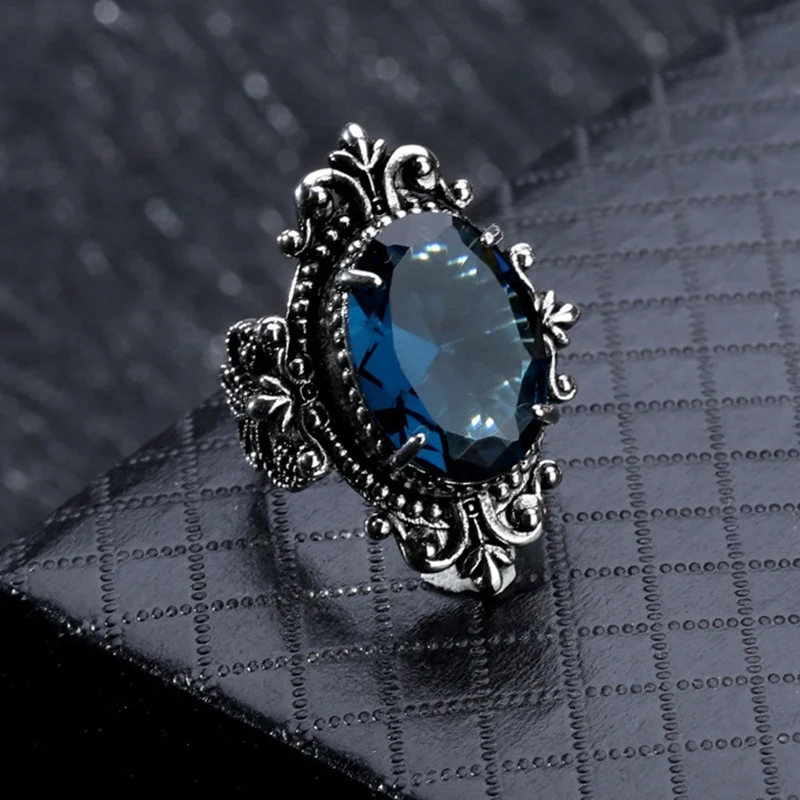 Vintage princezná Cut Lab Sapphire Ring 925