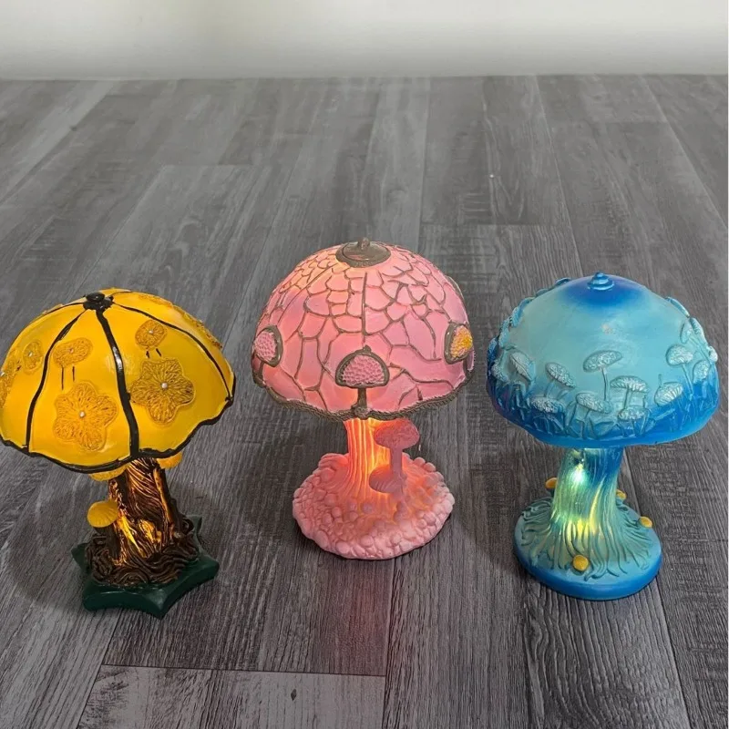 Vintage živica huby stolová lampa Kreatívne farebné zafarbené rastlinné kvetinové série slimák chobotnica spálňa nočné nočné svetlo dekorácie