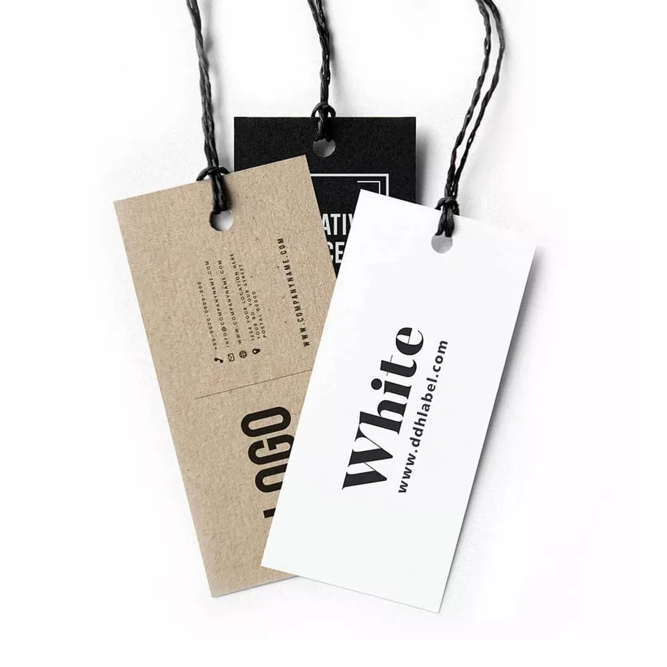 Vlastné značky s logom súkromné ​​značky odevné značkové označenie štítok odev značky tlačové štítky Kraft Tag Personalizované