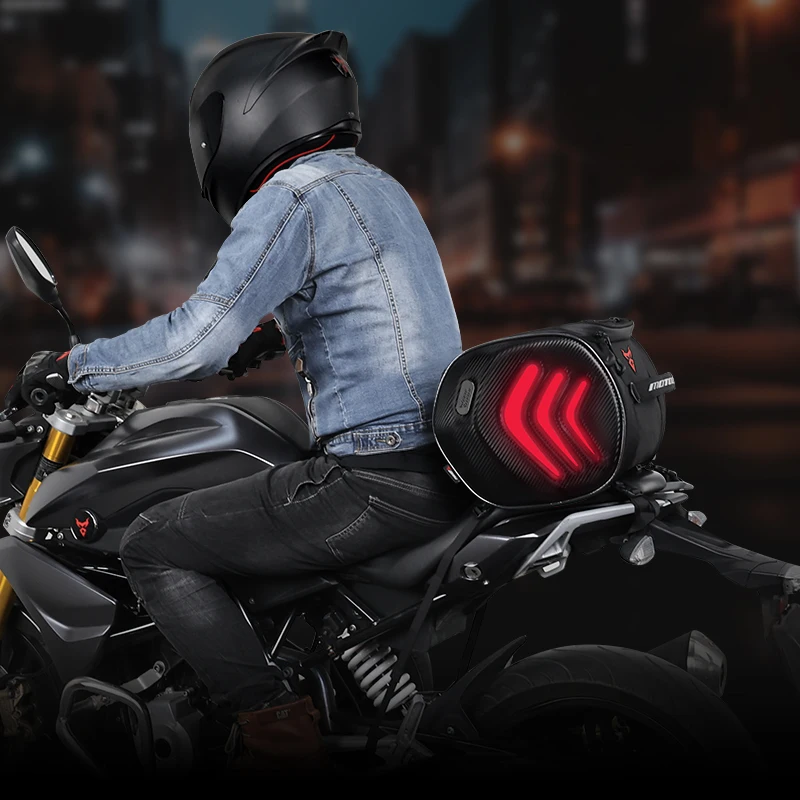 Vodotesný batoh motocykla pre motocykle s vreckom na zadné sedadlá s motocyklovou batohom na motocykel LED s ľahkou vodou
