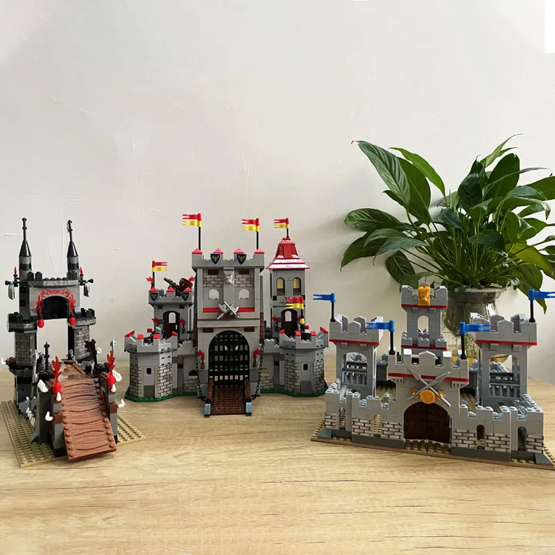 Vojenský stredovek Lion Country Castle Build Block Block City Gate Knight Siege Bridge Royal Arena Bricks Modle Set Hračky pre dieťa