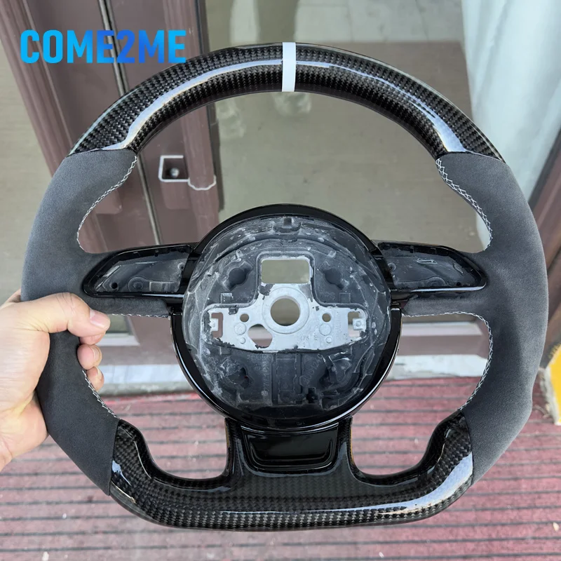 Volant z uhlíkových vlákien pre kampaň Audi A3 A4 A5 Q3 Q3 Q5