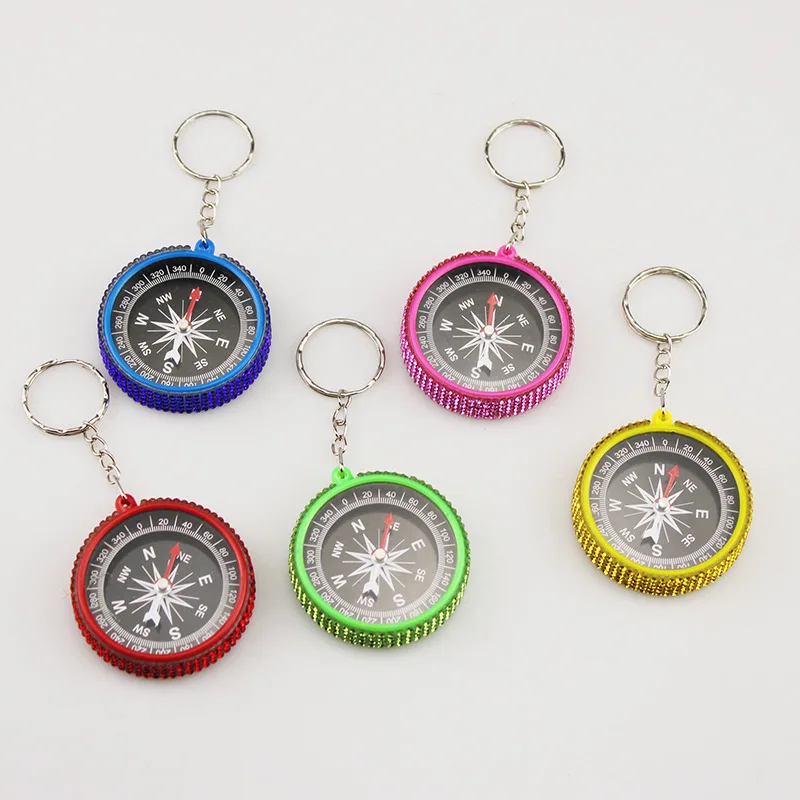Vonkajšie kompasové autá Keychain kamienok s módou ozdoba Compass je vhodný na vonkajšie kempingy a turistiku