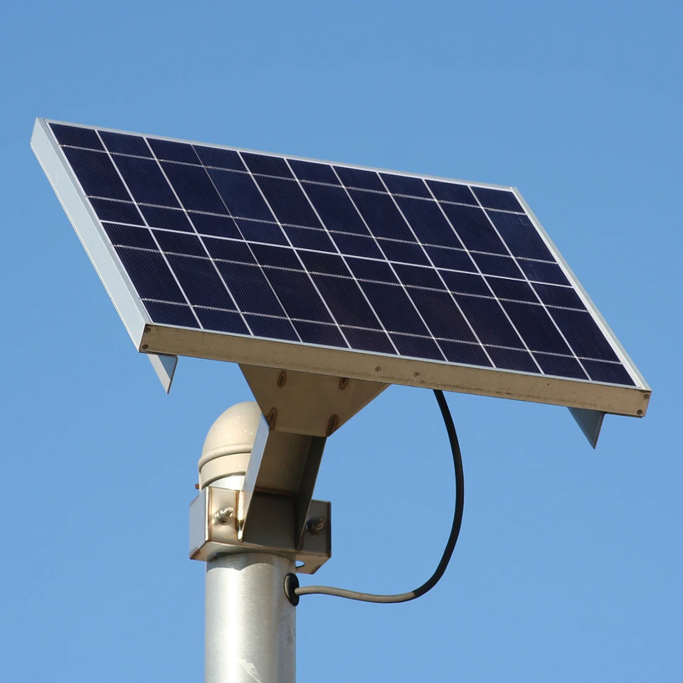 Vonkajšie solárne panely typu-C vodotesné 1600MA 20W 5V Výstup Monolitický kremík Scratchproof pre bezdrôtové vonkajšie bezpečnostné fotoaparát