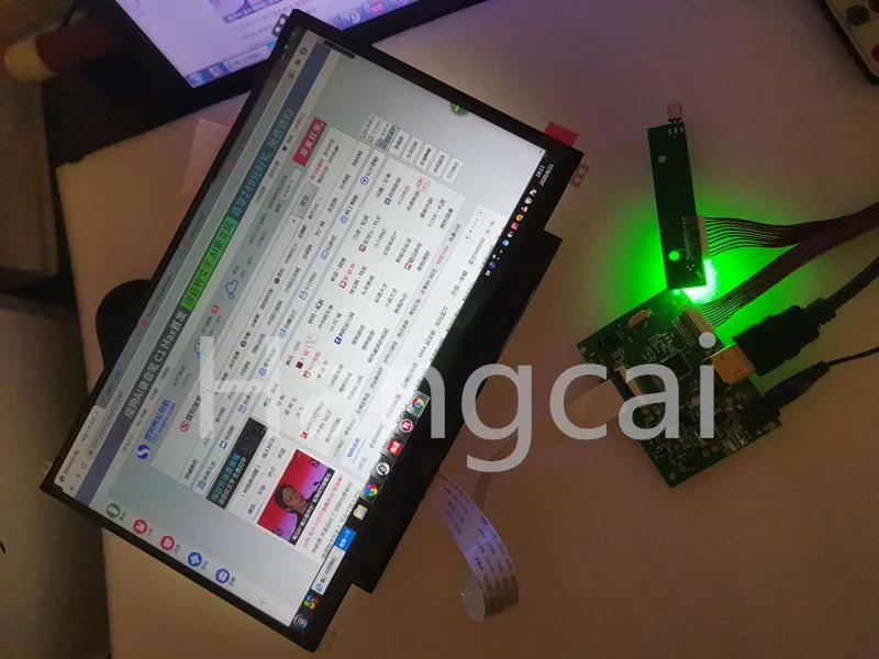 Vstup signálu HDMI 13,3 palca LCD obrazovka 30 PIN EDP SCRON 1366*768