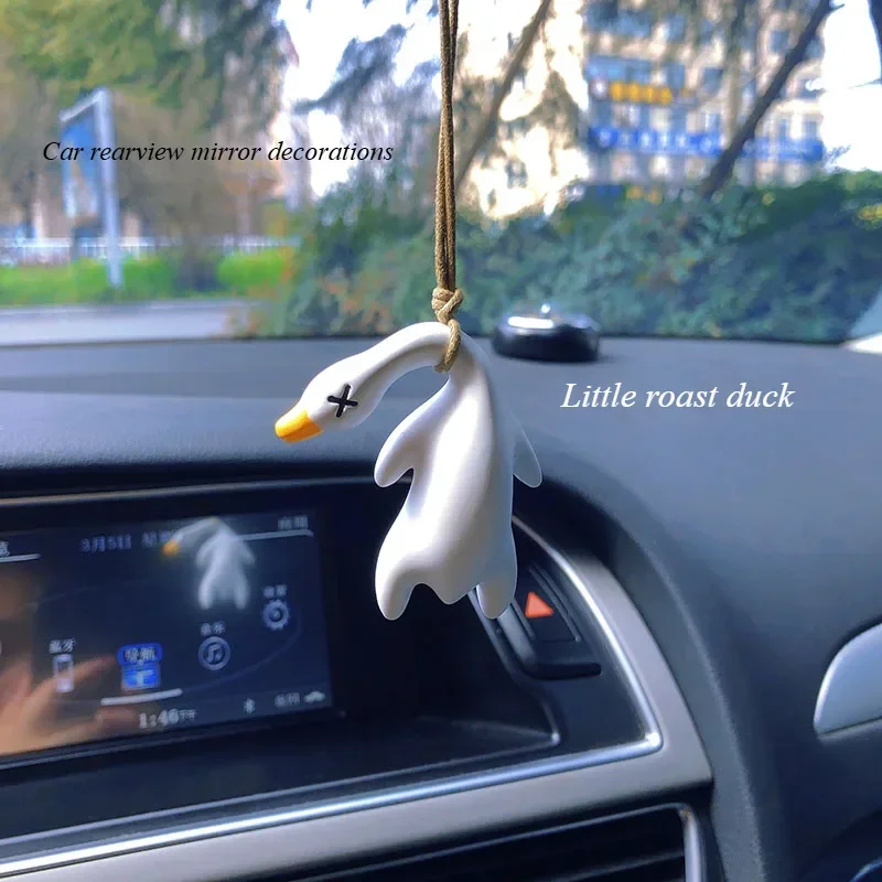 Vtipná hojdačka Husa pečená biela pečená kačacie auto prívesok Swing Duck CAR zavesenie ozdoba na výrobky automobilov interiérové ​​doplnky
