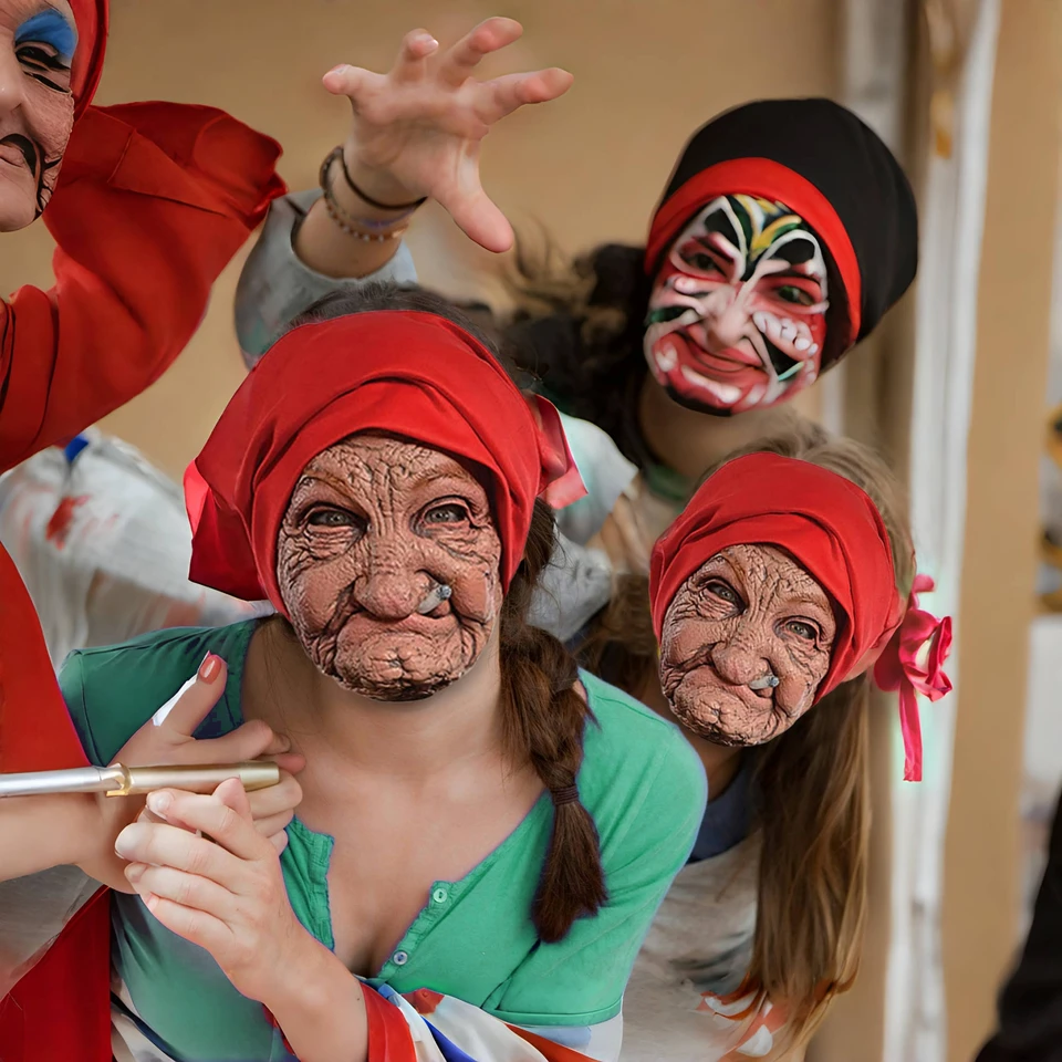Vtipné fajčenie babička Old Nana Halloween Party kostým propslatex maska ​​Lady Babička s pokrčenými tvárou a červenými šatovými maskami
