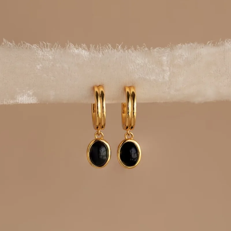 Vynikajúci dvojvrstvový pruh malý kruh Huggie Ear Hoops for Women Obsidian Prírodný kameň visiace náušnice Svadobné šperky серьги