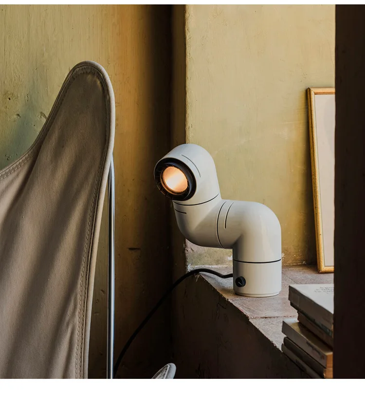 Vysoko kvalitná minimalistická červená biela voda potrubie stolová lampa stolová lampa na stenu lampa obývacia izba Spálňa Štúdium dekorácia osvetlenie