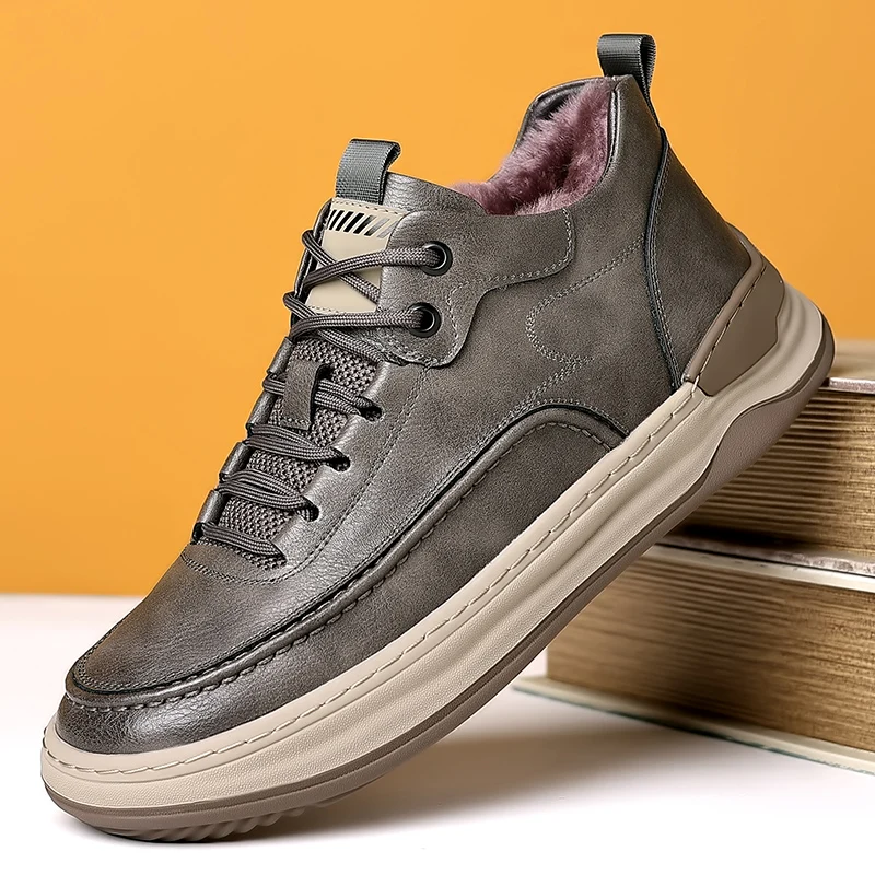 Vysoko kvalitné zimné topánky Men Men New Outdoor Comfy Men tenisky Klasické originálne kožené snehové obuv luxusné značky Muž turistické topánky