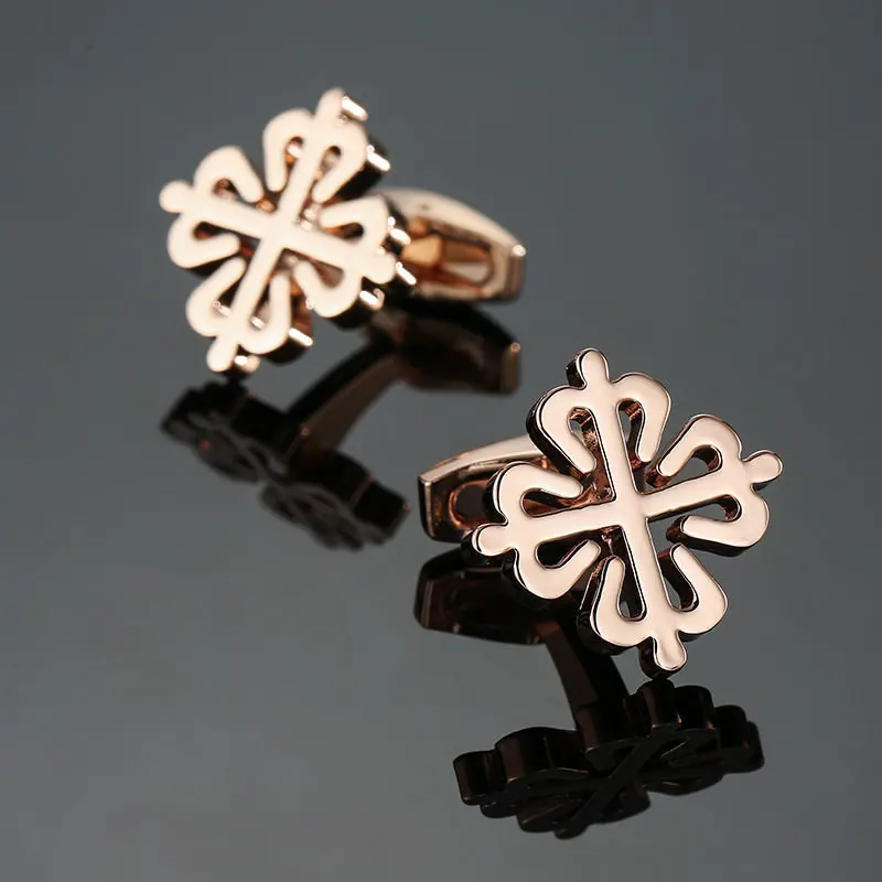 Vysoko kvalitné čínske uzol Cufflinks Nové módne šperky Clover Clover CuffLinks Pánske košeľové odznak